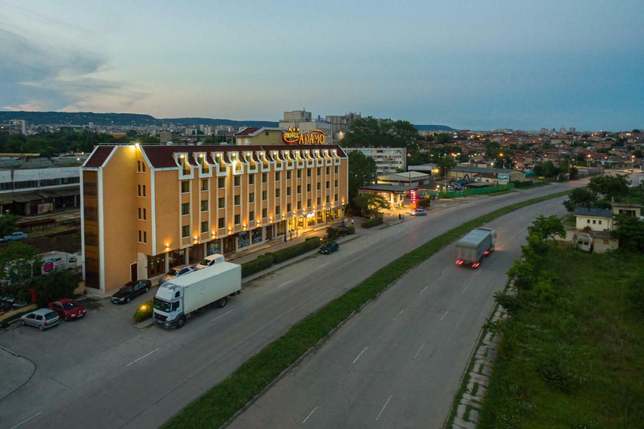 Adamo Hotel Varna Exterior foto